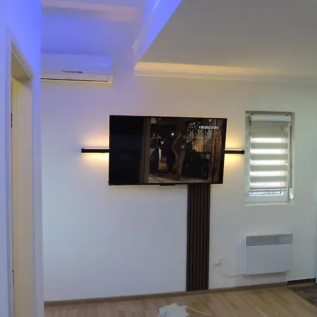 43 شقة بلغراد